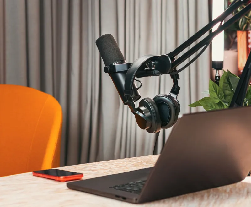 Paying to Belong: How Creators Turned Fan Devotion Into a Business Model